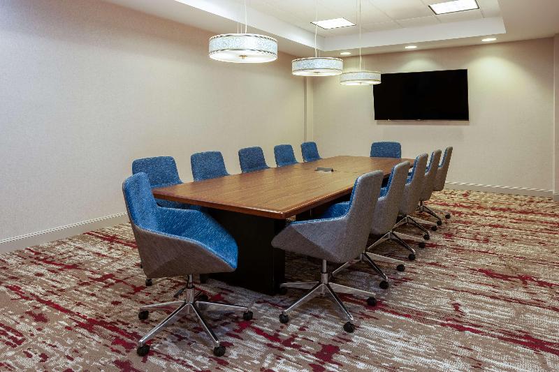 Hilton Garden Inn Valley Forge/Oaks image
