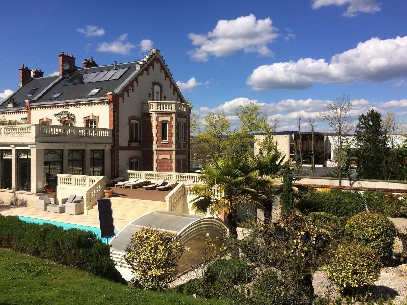 La Villa Eugene image