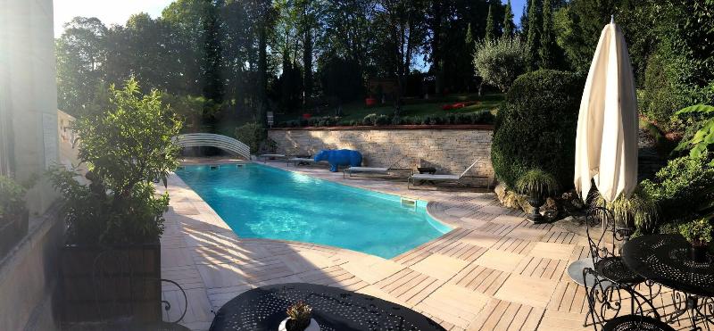 La Villa Eugene image