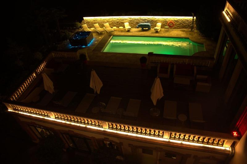 La Villa Eugene image