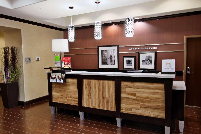 Hampton Inn Beeville image