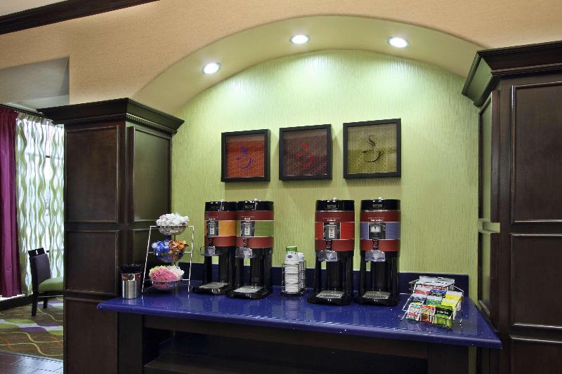 Hampton Inn Beeville image