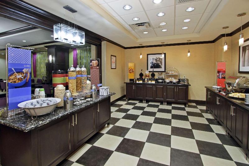 Hampton Inn Beeville image