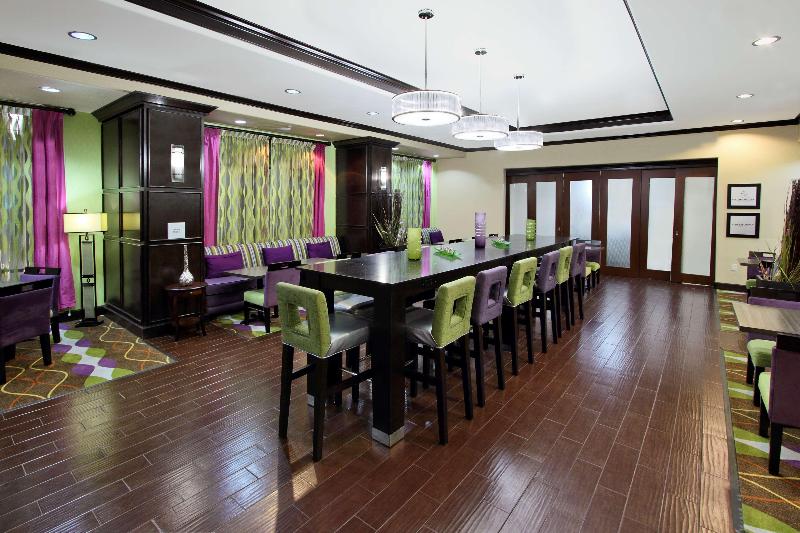 Hampton Inn Beeville image