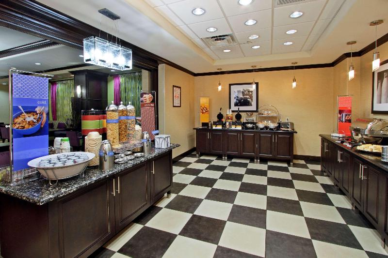 Hampton Inn Beeville image