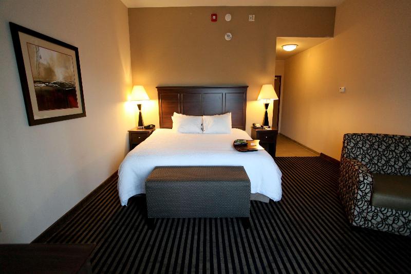 Hampton Inn Atmore, AL image
