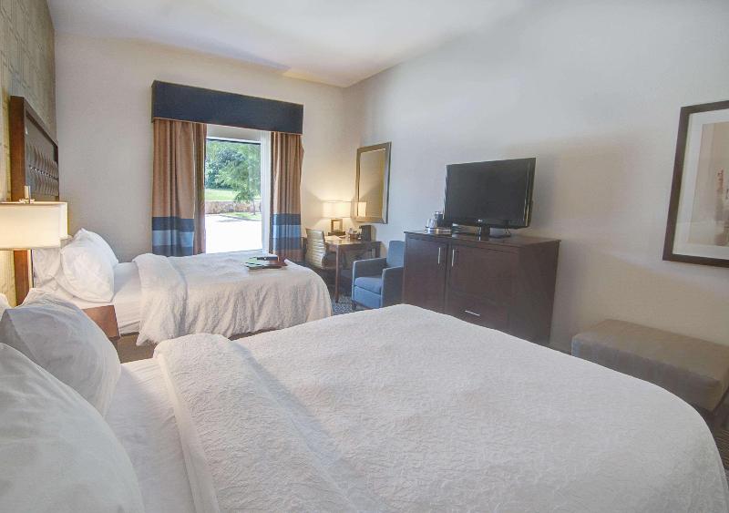 Hampton Inn & Suites Trophy Club - Fort Worth Nort image