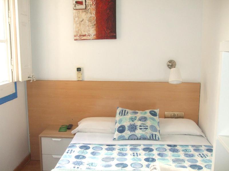 Hostal Felipe II image