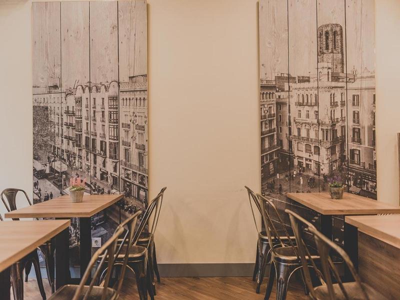 Hostal Mare Nostrum image