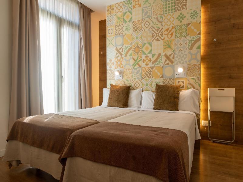 Hostal Mare Nostrum image