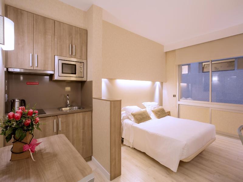 Aparthotel Silver image
