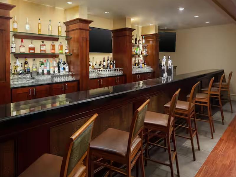 Doubletree By Hilton Boston North Shore image
