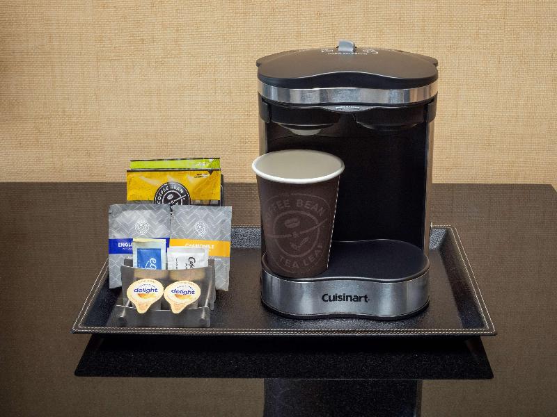 Doubletree By Hilton Boston North Shore image