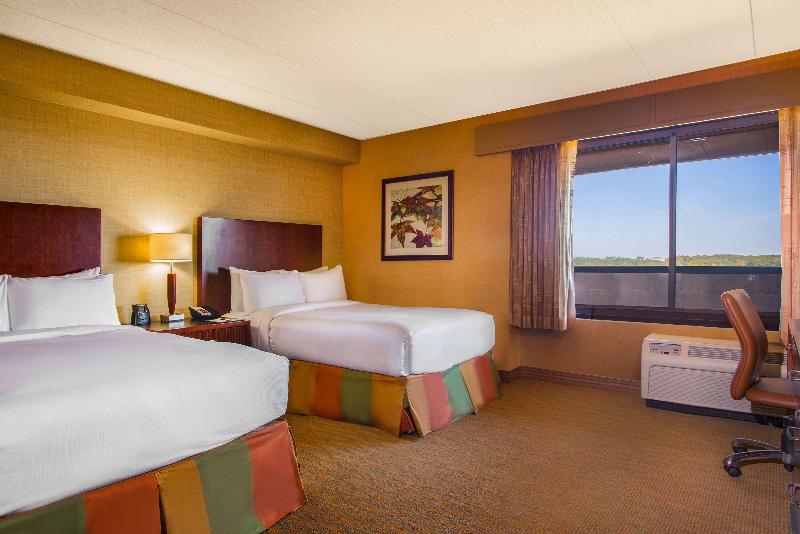 Doubletree By Hilton Boston North Shore image