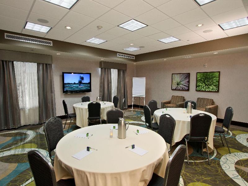Hampton Inn and Suites Winnie image