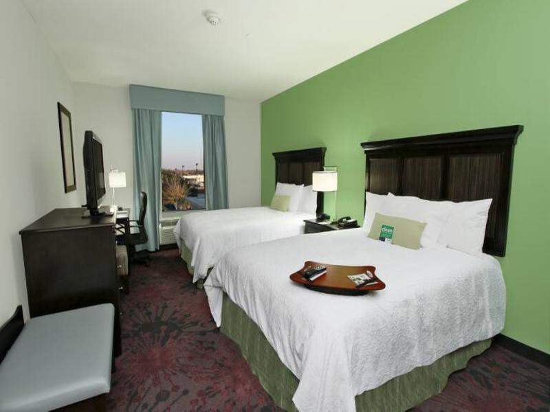 Hampton Inn and Suites Winnie image
