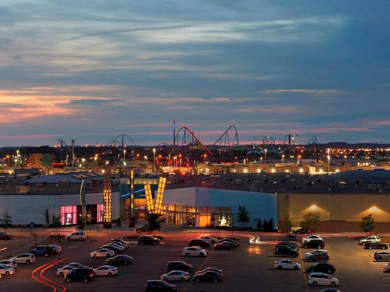 Aloft Vaughan Mills image