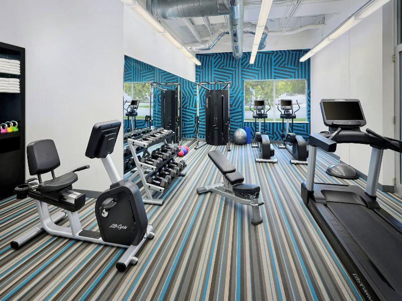 Aloft Vaughan Mills image