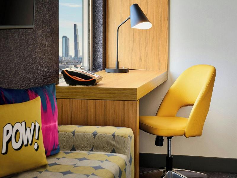 Aloft Vaughan Mills image