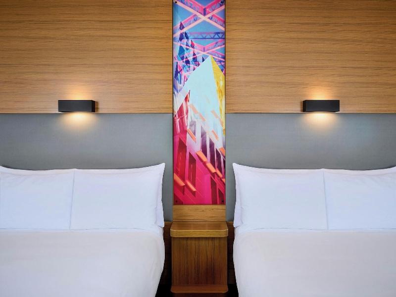 Aloft Vaughan Mills image