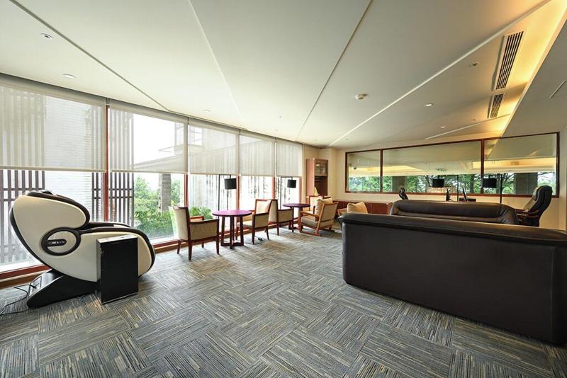 Alishan House - The Modern House image