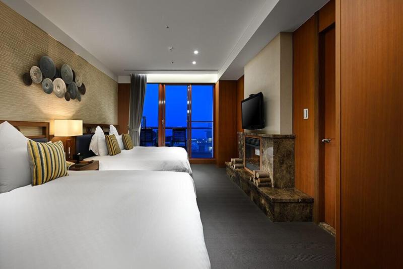Alishan House - The Modern House image