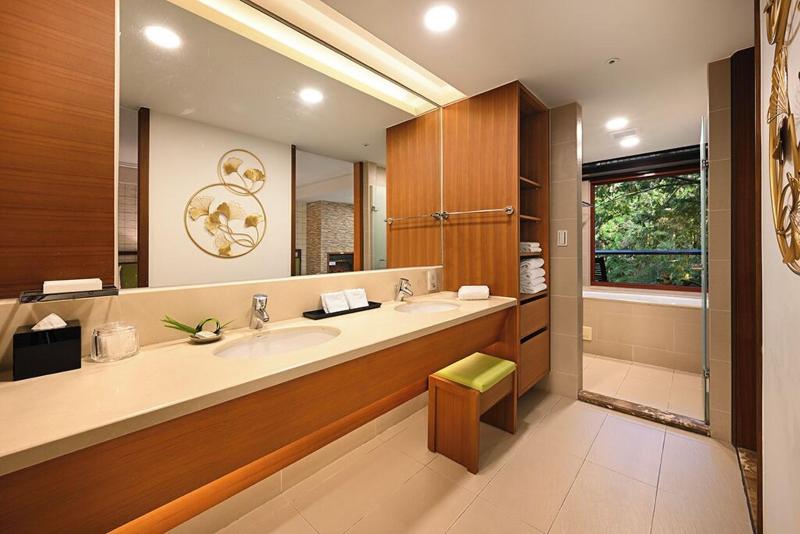 Alishan House - The Modern House image