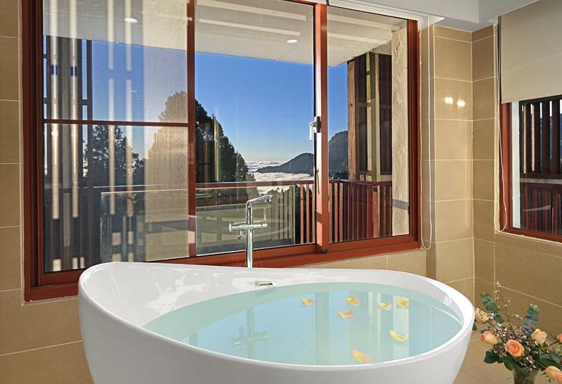 Alishan House - The Modern House image