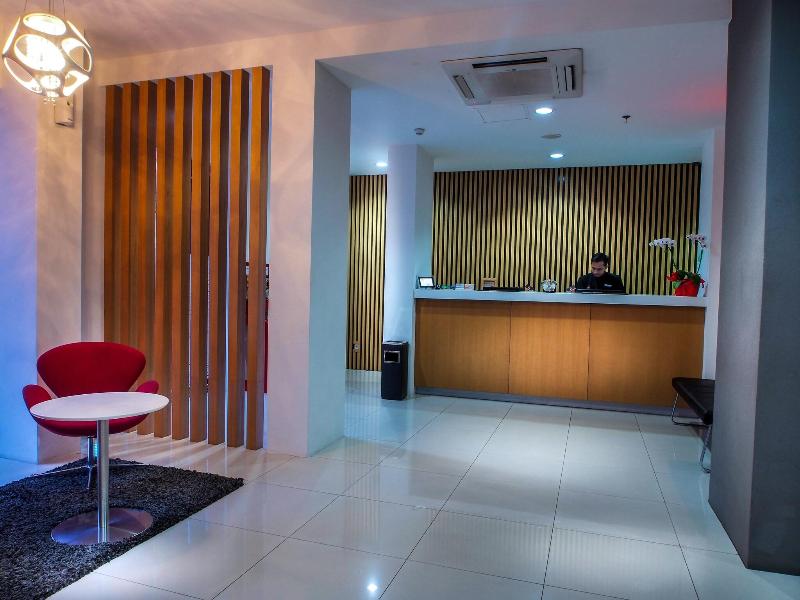 M Hotel Jakarta image