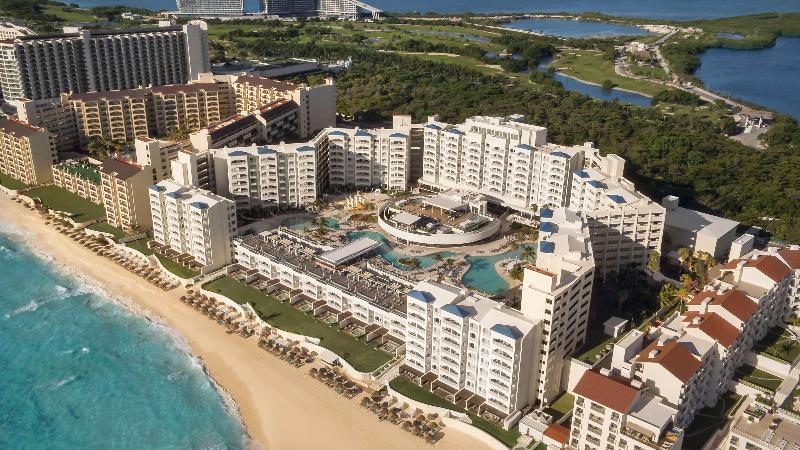 Hilton Cancun Mar Caribe All-Inclusive Resort image
