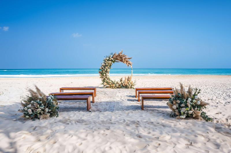 Hilton Cancun Mar Caribe All-Inclusive Resort image