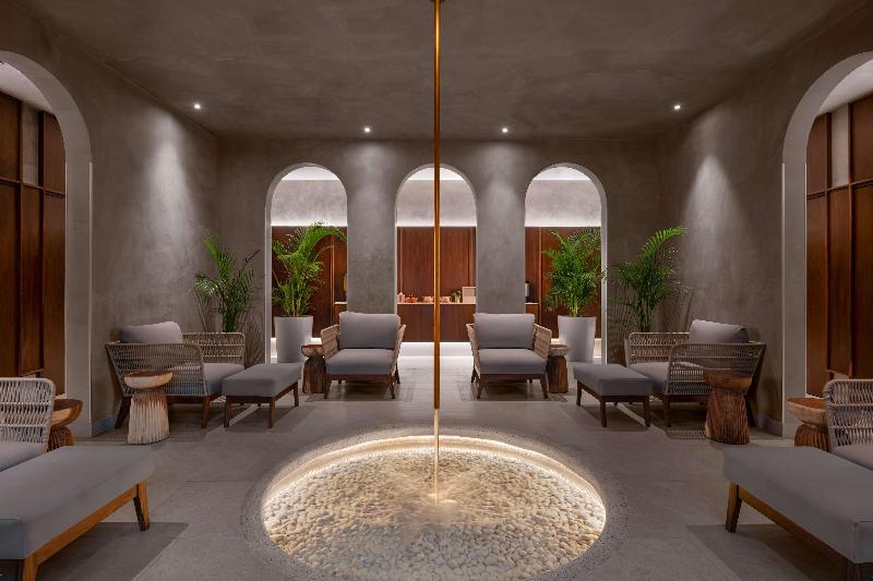 Hilton Cancun Mar Caribe All-Inclusive Resort image