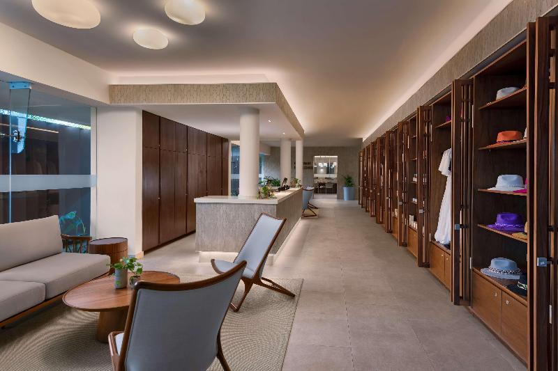 Hilton Cancun Mar Caribe All-Inclusive Resort image