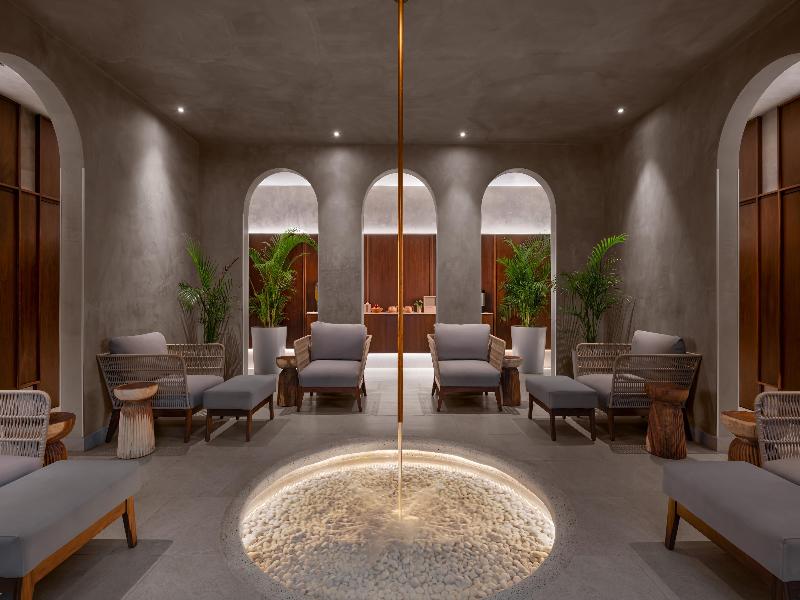 Hilton Cancun Mar Caribe All-Inclusive Resort image