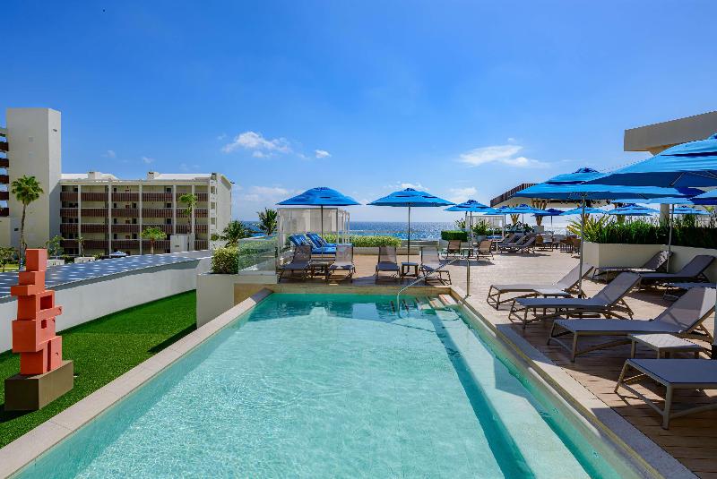 Hilton Cancun Mar Caribe All-Inclusive Resort image