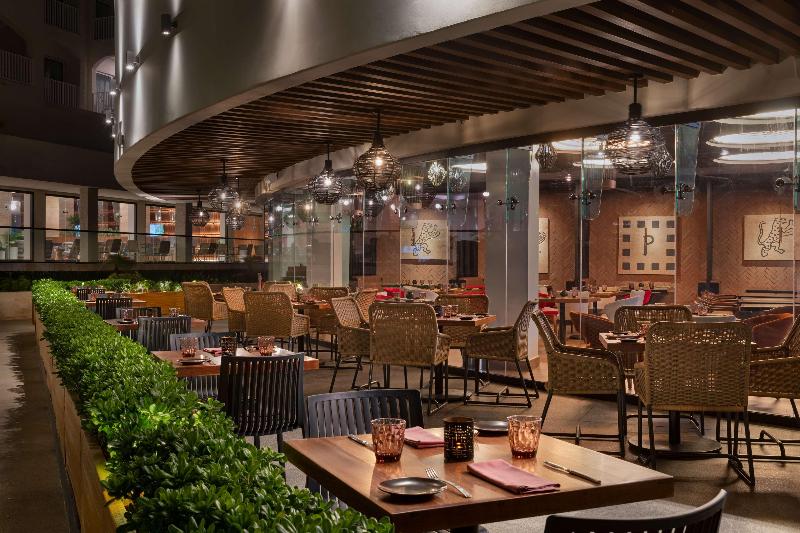 Hilton Cancun Mar Caribe All-Inclusive Resort image