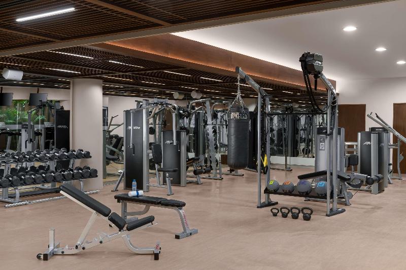 Hilton Cancun Mar Caribe All-Inclusive Resort image