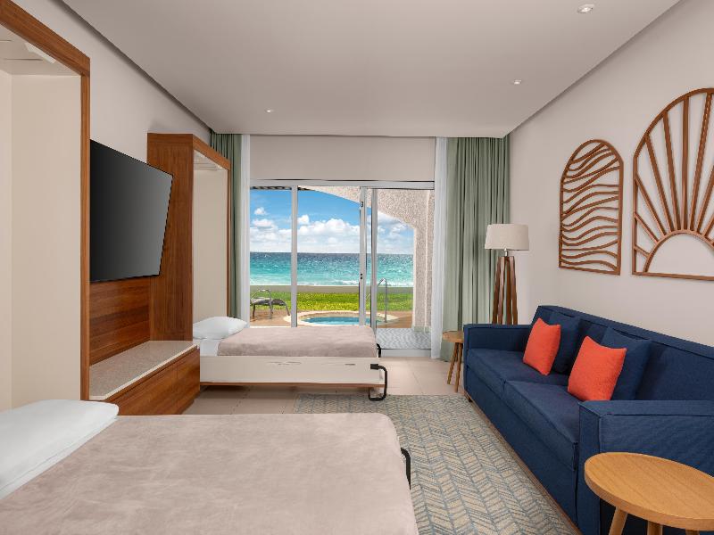 Hilton Cancun Mar Caribe All-Inclusive Resort image