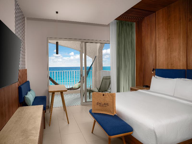 Hilton Cancun Mar Caribe All-Inclusive Resort image