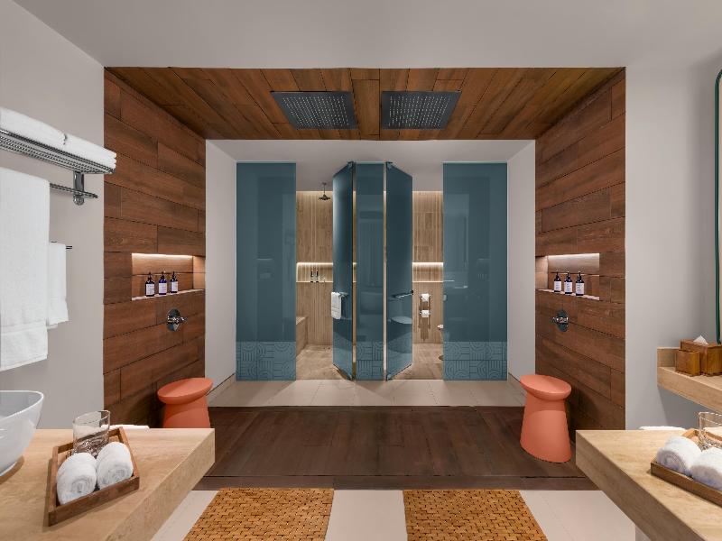 Hilton Cancun Mar Caribe All-Inclusive Resort image
