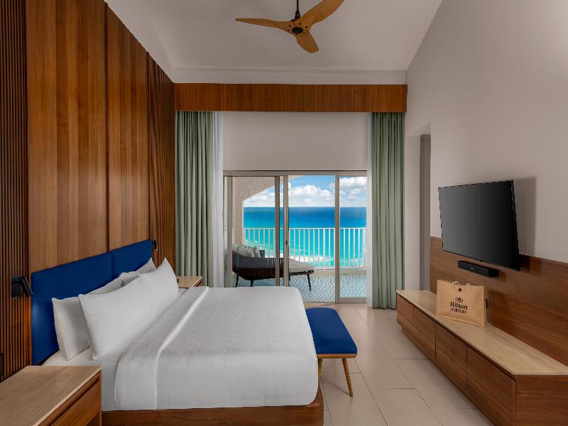 Hilton Cancun Mar Caribe All-Inclusive Resort image