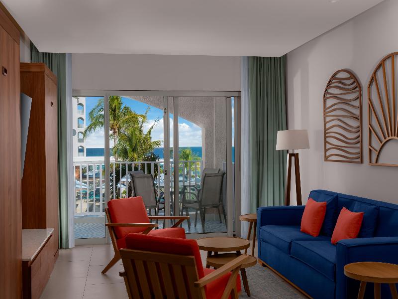 Hilton Cancun Mar Caribe All-Inclusive Resort image
