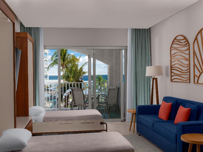 Hilton Cancun Mar Caribe All-Inclusive Resort image
