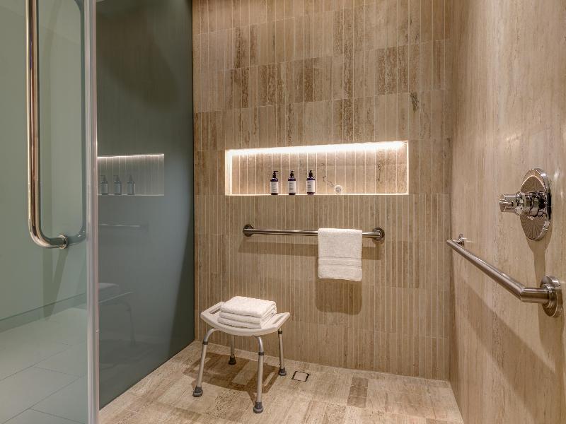 Hilton Cancun Mar Caribe All-Inclusive Resort image