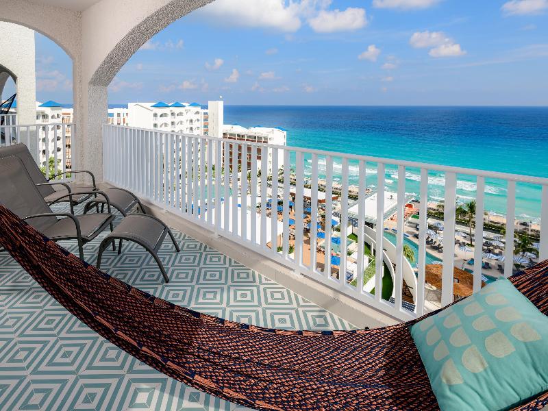 Hilton Cancun Mar Caribe All-Inclusive Resort image