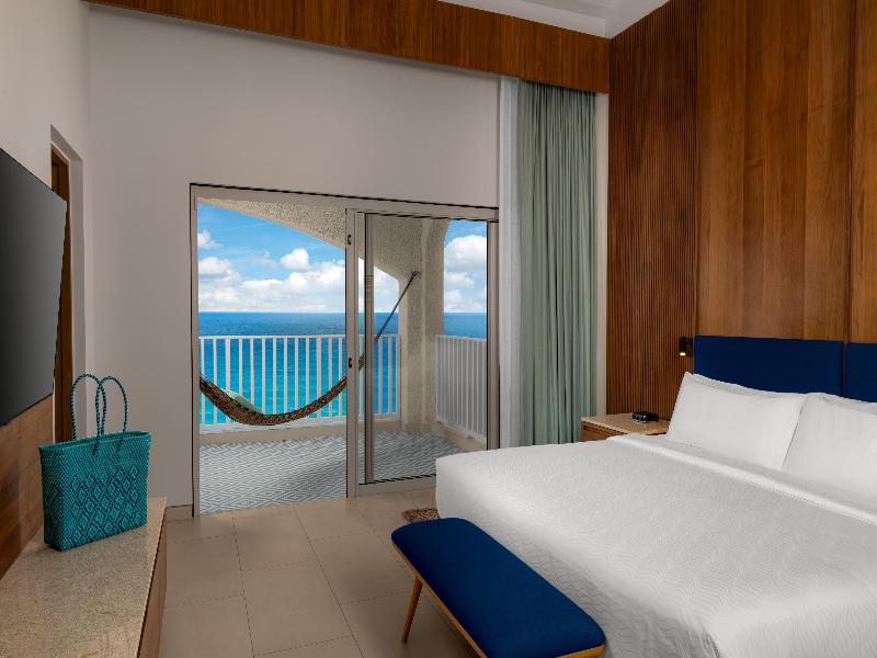 Hilton Cancun Mar Caribe All-Inclusive Resort image