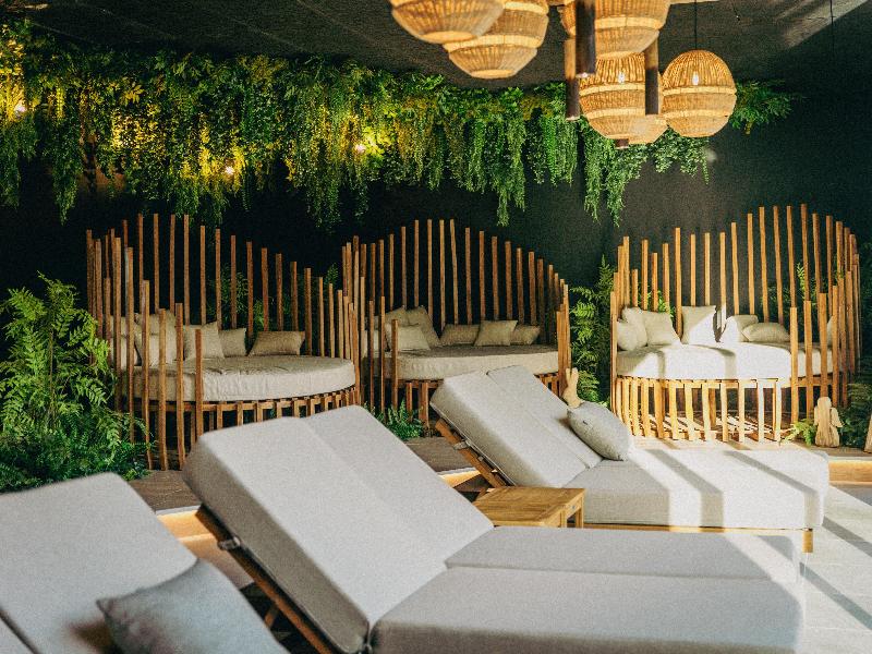 Best Western Plus Le Roi Arthur Hotel et Spa image