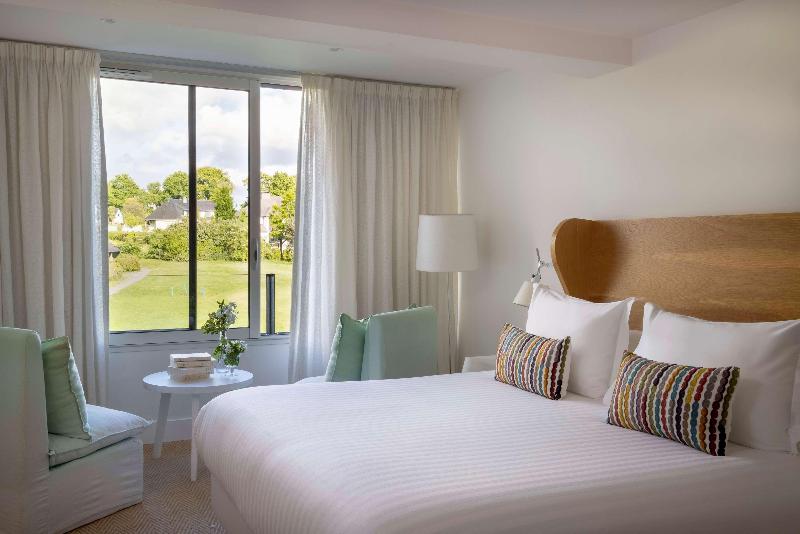Best Western Plus Le Roi Arthur Hotel et Spa image