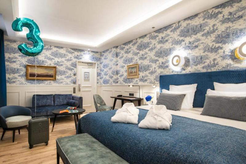 Hotel Cambon image