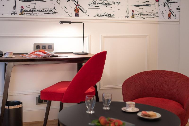 Hotel Cambon image